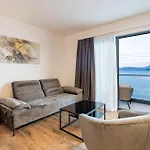 Villa Perfect Dream By Guide *