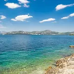 Villa Perfect Dream By Guide