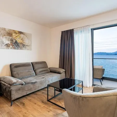 Villa Perfect Dream By Guide *